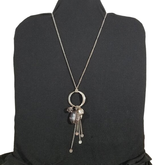 Shiny Necklace Bundle Silver Tone Circles & Ovals 5 1/2 Pieces Choker to Rope - Picture 5 of 12